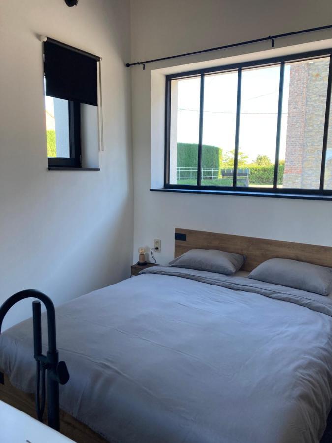 Au P'Tit Cachot Apartamento Vaux-sur-Sure Exterior foto